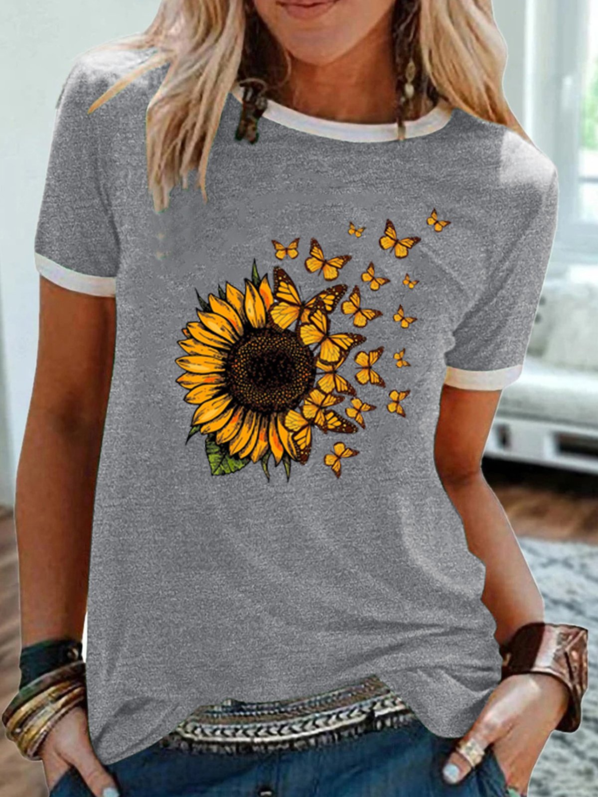 Women’s Butterfly Sunflower Print Casual T-Shirt